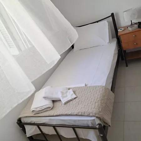 Dreeme Naxos *
